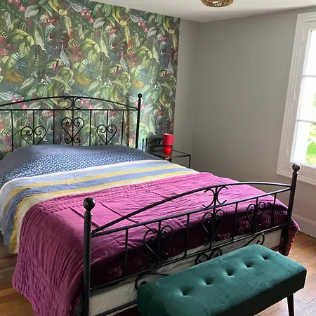 Holiday home Magnifique Maison De Maitre Saumuroise Saumur