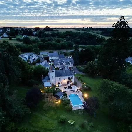 Magnifique Maison De Maitre Saumuroise Dom wakacyjny *