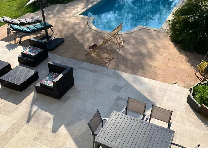 Ferienhaus Magnifique Maison De Maitre Saumuroise *