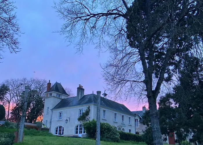 Magnifique Maison De Maitre Saumuroise Ferienhaus